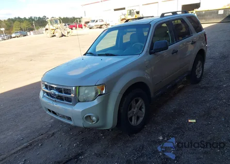 2008 Ford Escape Xlt from USA, damaged, VIN 1FMCU031X8KA25540